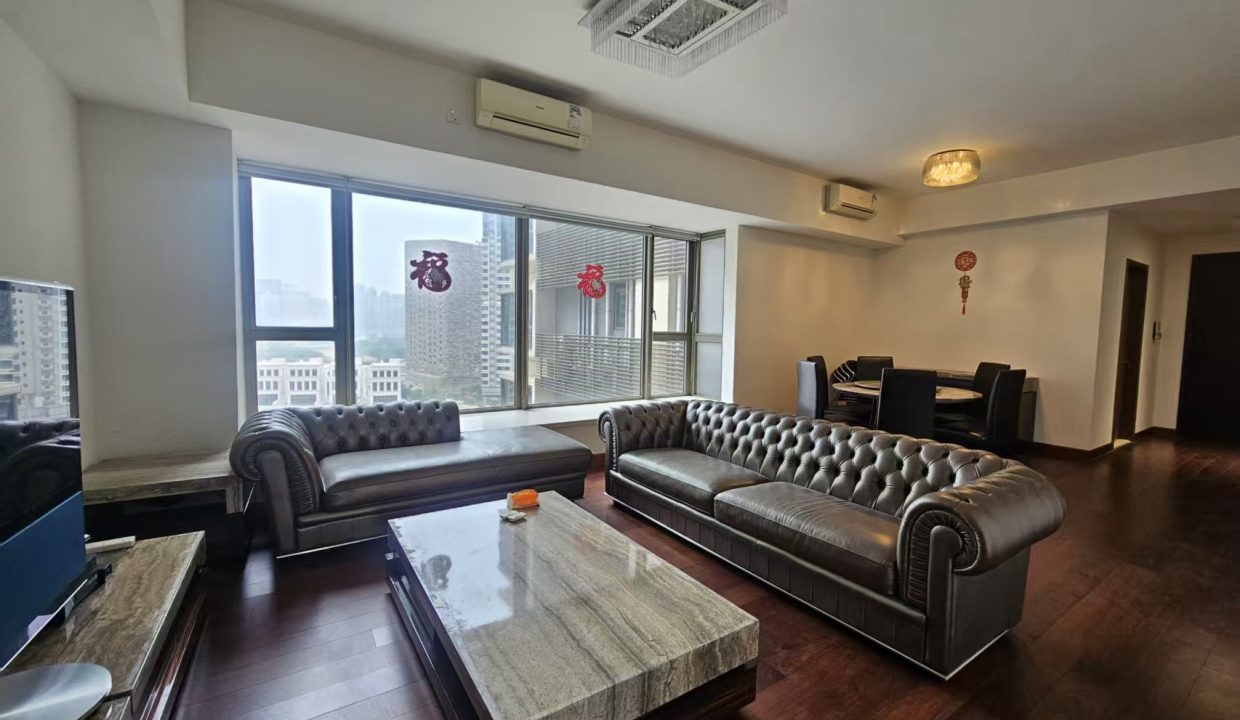 OneOasis_p24_3bedroom_8