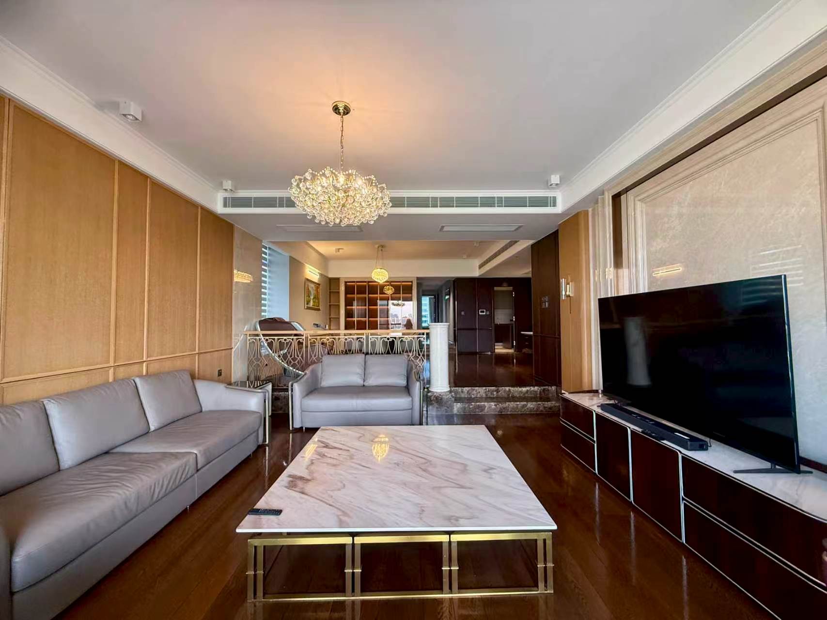 Sky Oasis Apartment