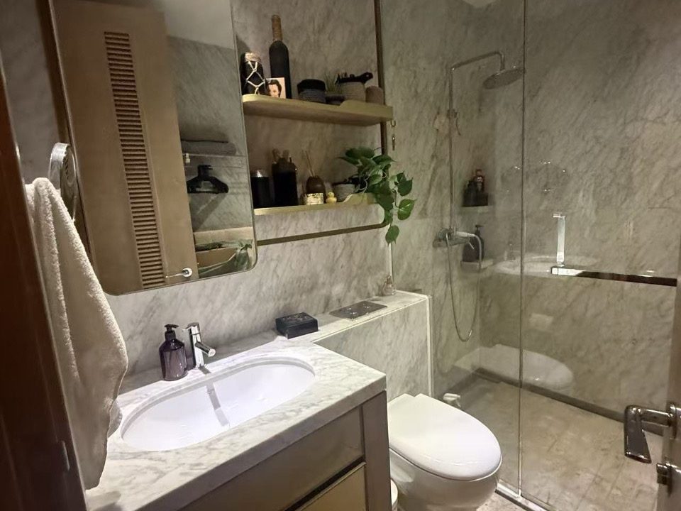 OneOasis_p30_Studio_3