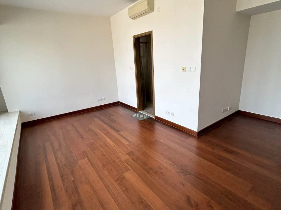 OneOasis_p31_Studio_2